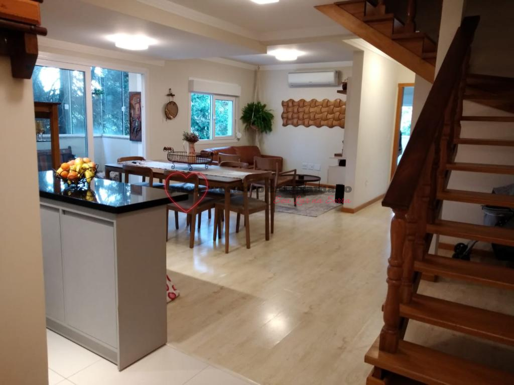 Apartamento 3 Dormitórios