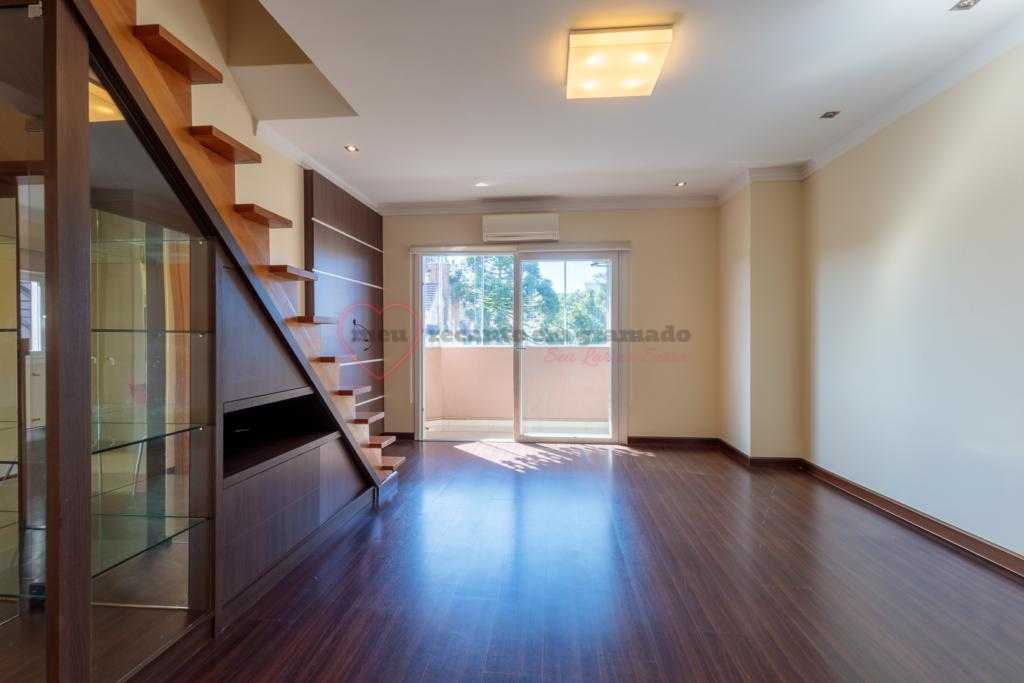 Apartamento 3 Dormitórios