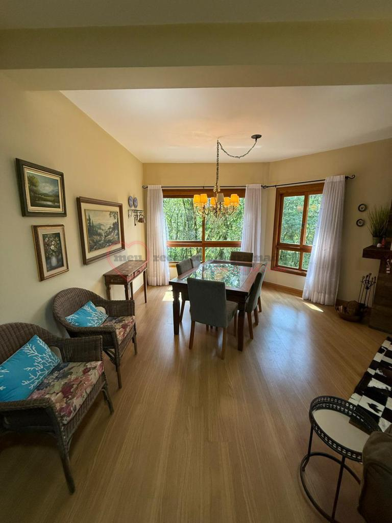 Apartamento 3 Dormitórios